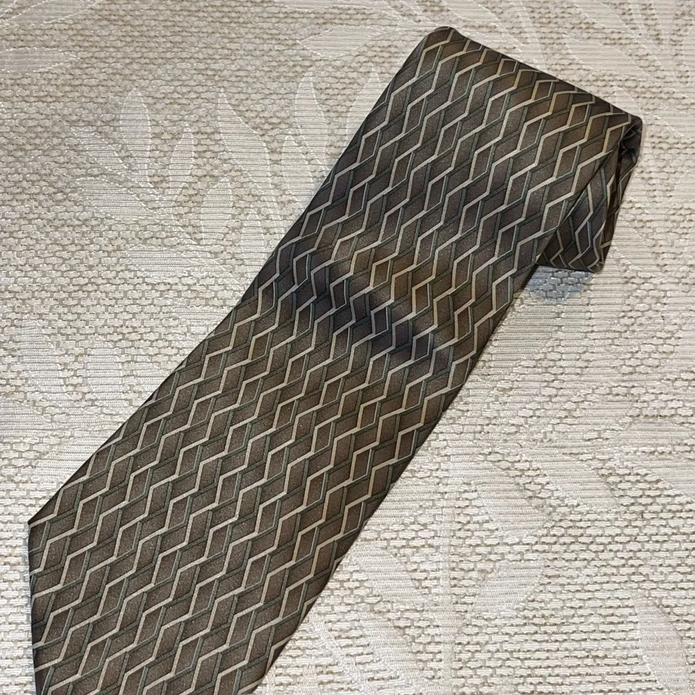 Geoffrey Beene stylish geoffrey